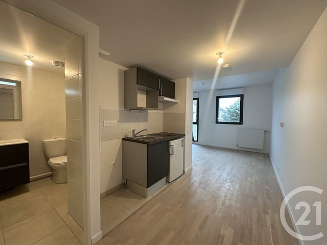 Appartement Studio à louer VILLEJUIF