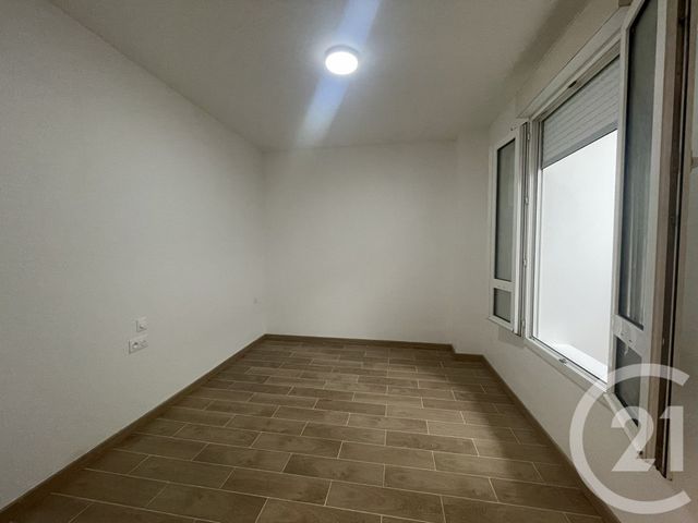 Maison &agrave; louer - 3 pi&egrave;ces - 69,47 m2 - Villejuif - 94 - ILE-DE-FRANCE