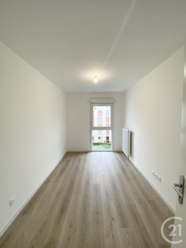 Appartement F3 &agrave; louer - 3 pi&egrave;ces - 66,50 m2 - Villejuif - 94 - ILE-DE-FRANCE