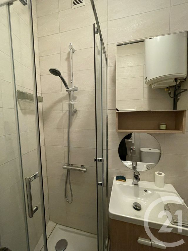 Appartement Studio &agrave; louer - 1 pi&egrave;ce - 15,65 m2 - Villejuif - 94 - ILE-DE-FRANCE