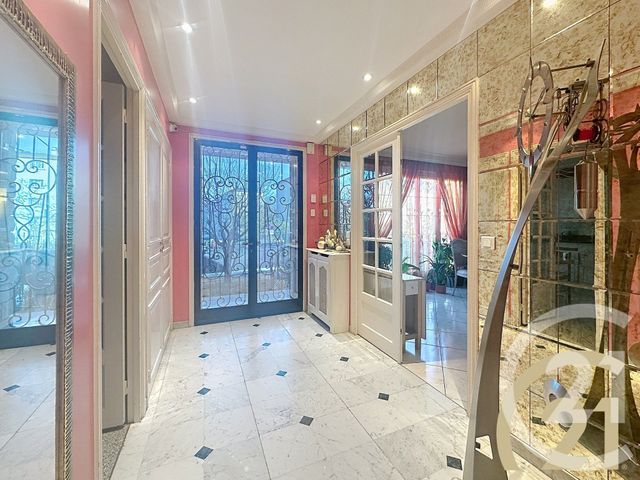 Maison &agrave; vendre - 10 pi&egrave;ces - 160 m2 - Villejuif - 94 - ILE-DE-FRANCE