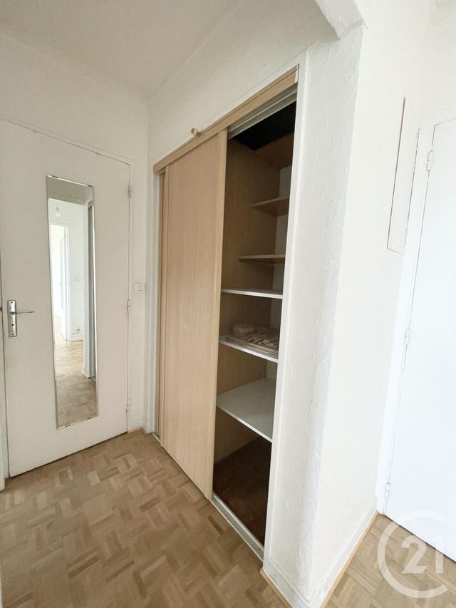 Appartement F2 &agrave; louer - 2 pi&egrave;ces - 43,03 m2 - Villejuif - 94 - ILE-DE-FRANCE