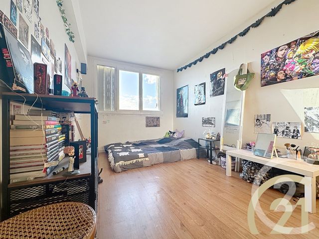 Appartement F5 &agrave; vendre - 4 pi&egrave;ces - 76,93 m2 - Villejuif - 94 - ILE-DE-FRANCE