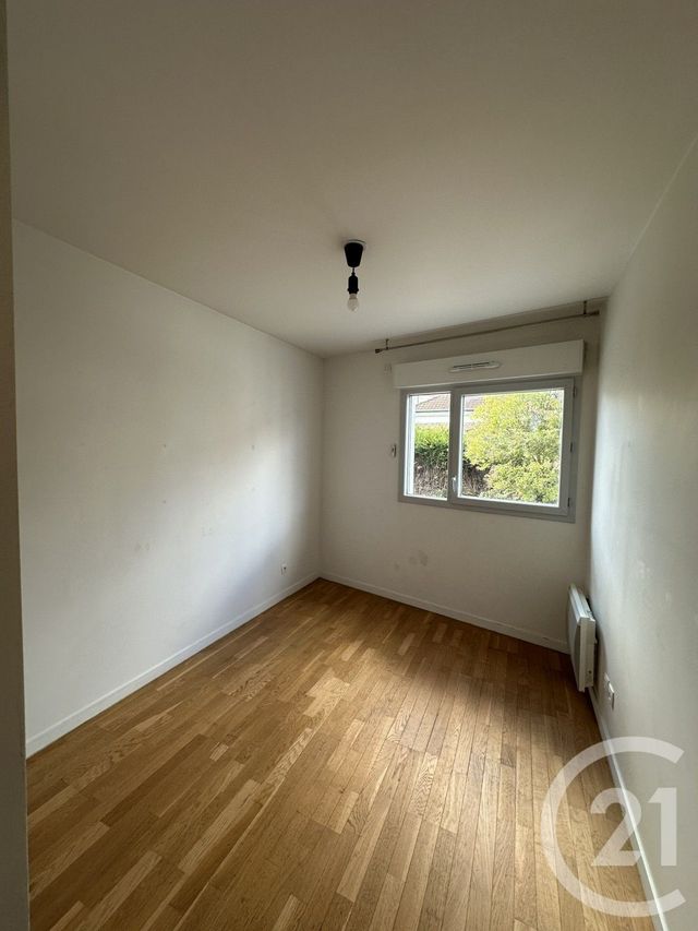 Appartement F4 &agrave; louer - 4 pi&egrave;ces - 77,16 m2 - Villejuif - 94 - ILE-DE-FRANCE