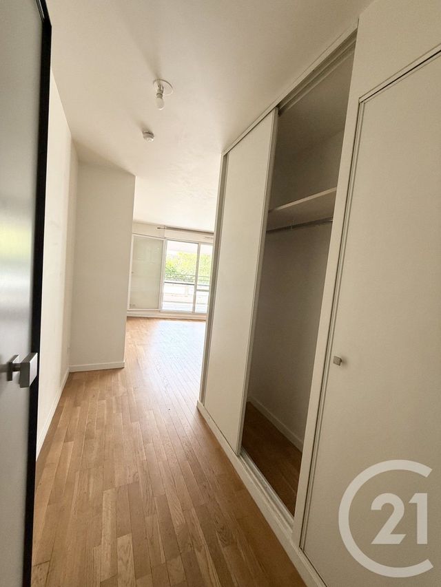 Appartement F4 &agrave; louer - 4 pi&egrave;ces - 77,16 m2 - Villejuif - 94 - ILE-DE-FRANCE