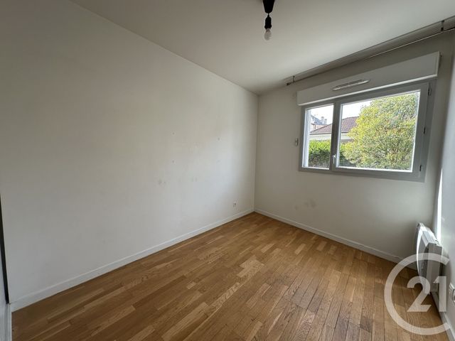 Appartement F4 &agrave; louer - 4 pi&egrave;ces - 77,16 m2 - Villejuif - 94 - ILE-DE-FRANCE