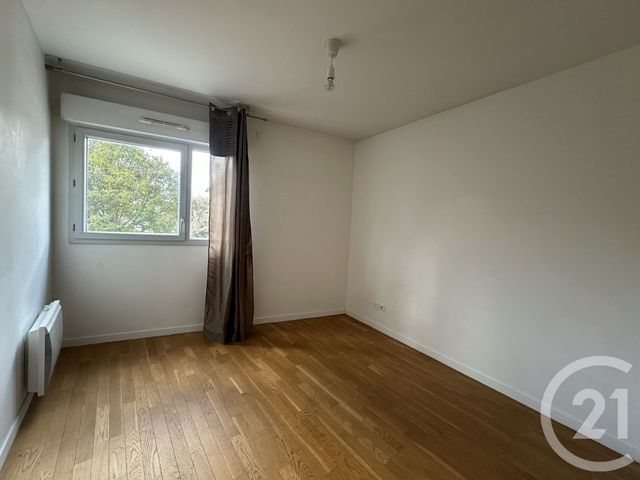 Appartement F4 &agrave; louer - 4 pi&egrave;ces - 77,16 m2 - Villejuif - 94 - ILE-DE-FRANCE
