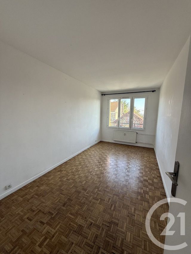 Appartement F3 &agrave; louer - 3 pi&egrave;ces - 58,24 m2 - Villejuif - 94 - ILE-DE-FRANCE