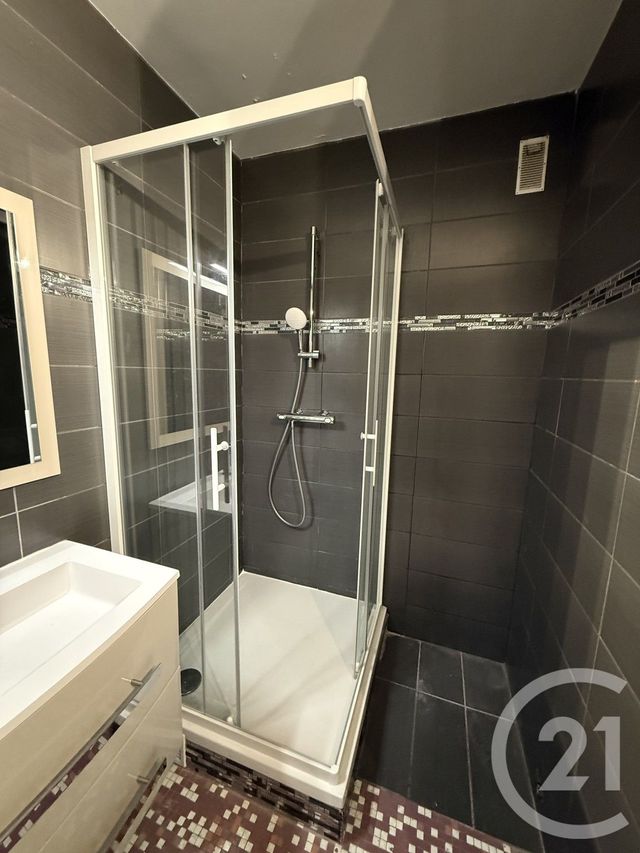 Appartement F3 &agrave; louer - 3 pi&egrave;ces - 58,24 m2 - Villejuif - 94 - ILE-DE-FRANCE