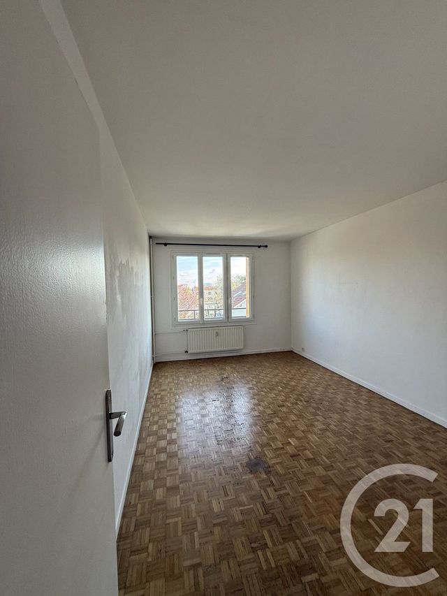 Appartement F3 &agrave; louer - 3 pi&egrave;ces - 58,24 m2 - Villejuif - 94 - ILE-DE-FRANCE