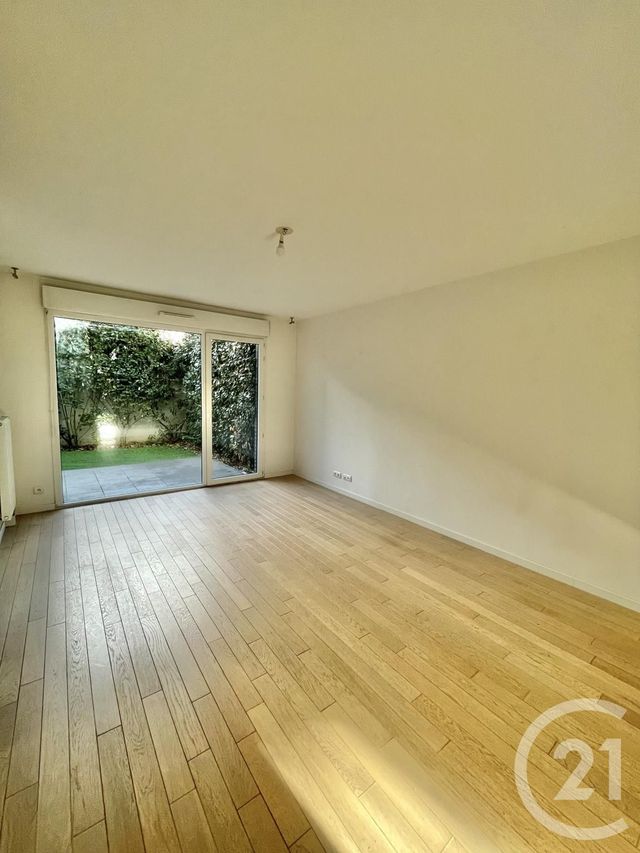 Maison &agrave; louer - 4 pi&egrave;ces - 72,80 m2 - Villejuif - 94 - ILE-DE-FRANCE