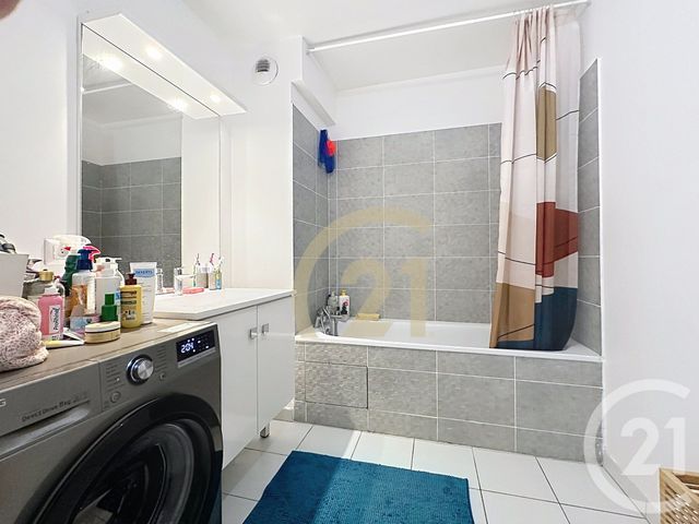 Appartement F3 &agrave; vendre - 3 pi&egrave;ces - 56 m2 - Villejuif - 94 - ILE-DE-FRANCE