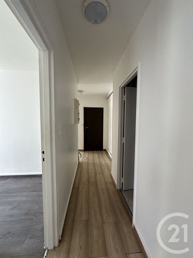 Appartement F3 &agrave; louer - 3 pi&egrave;ces - 54,51 m2 - Villejuif - 94 - ILE-DE-FRANCE