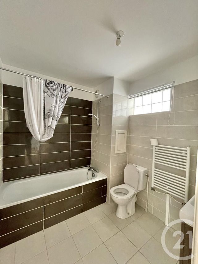 Appartement F4 &agrave; louer - 4 pi&egrave;ces - 77,86 m2 - Villejuif - 94 - ILE-DE-FRANCE