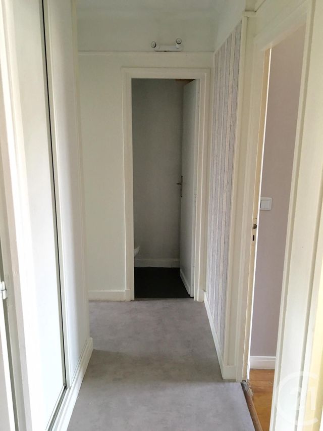 Appartement F2 &agrave; louer - 2 pi&egrave;ces - 43,92 m2 - Villejuif - 94 - ILE-DE-FRANCE