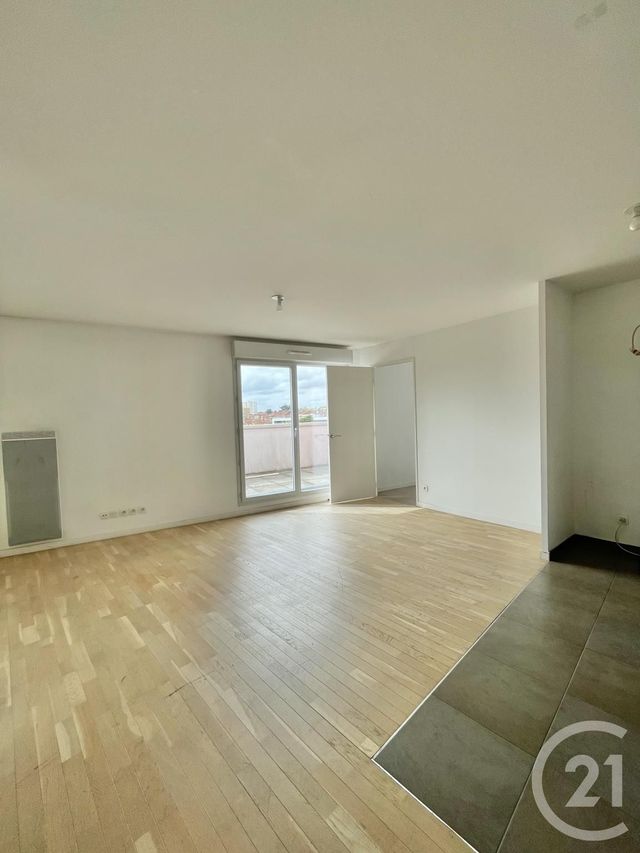 Appartement F3 &agrave; louer - 3 pi&egrave;ces - 61,10 m2 - Villejuif - 94 - ILE-DE-FRANCE