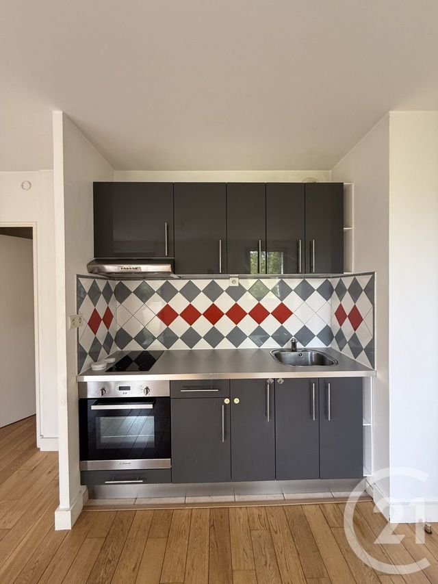 Appartement F2 &agrave; louer - 2 pi&egrave;ces - 38,25 m2 - Vitry Sur Seine - 94 - ILE-DE-FRANCE