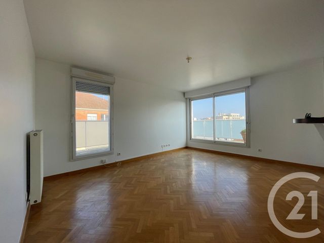 Appartement F3 &agrave; louer - 3 pi&egrave;ces - 61,26 m2 - Villejuif - 94 - ILE-DE-FRANCE