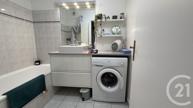 Appartement F3 &agrave; louer - 3 pi&egrave;ces - 61,26 m2 - Villejuif - 94 - ILE-DE-FRANCE