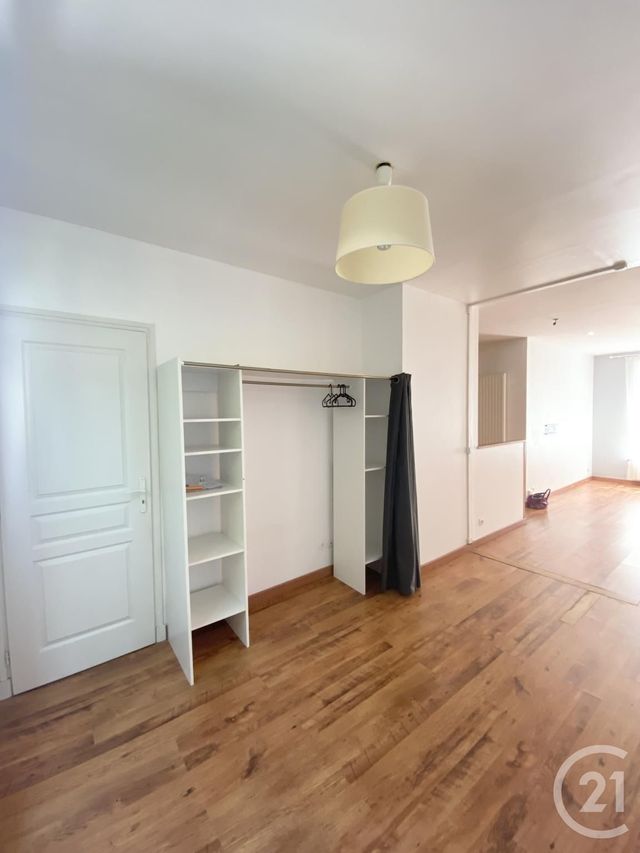 Appartement F1 &agrave; louer - 1 pi&egrave;ce - 35,76 m2 - Villejuif - 94 - ILE-DE-FRANCE