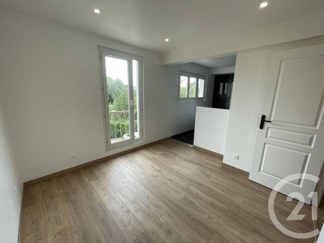 Appartement &agrave; louer - 2 pi&egrave;ces - 39,42 m2 - Villejuif - 94 - ILE-DE-FRANCE