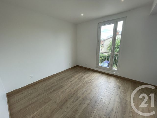 Appartement &agrave; louer - 2 pi&egrave;ces - 39,42 m2 - Villejuif - 94 - ILE-DE-FRANCE