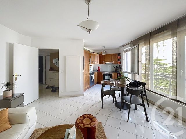 Appartement &agrave; vendre - 3 pi&egrave;ces - 56,58 m2 - Villejuif - 94 - ILE-DE-FRANCE