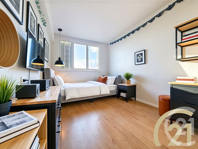 Appartement F5 &agrave; vendre - 4 pi&egrave;ces - 76,93 m2 - Villejuif - 94 - ILE-DE-FRANCE