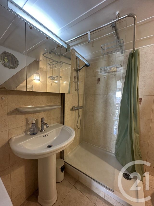 Maison &agrave; louer - 4 pi&egrave;ces - 75,53 m2 - Vitry Sur Seine - 94 - ILE-DE-FRANCE